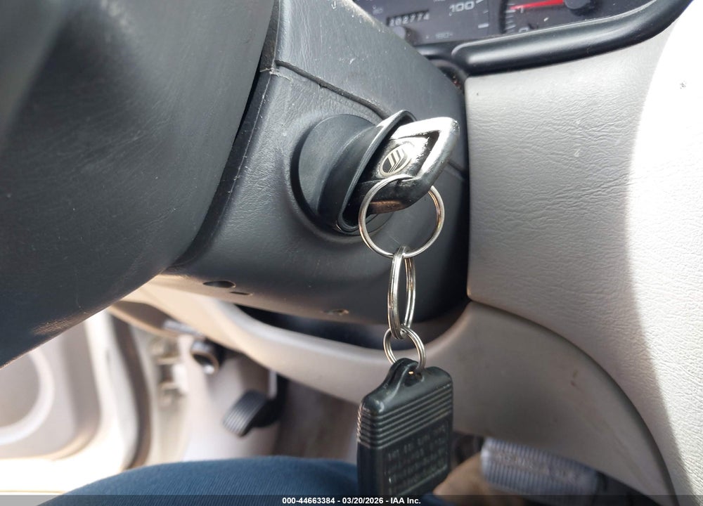 2002 MERCURY SABLE GS VIN: 1MEFM50U12A640034