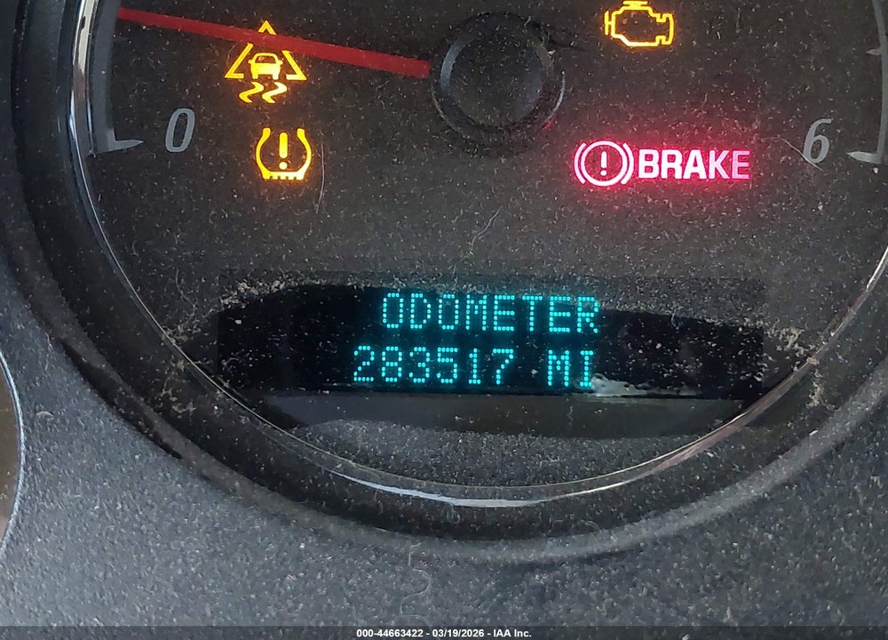 2007 GMC YUKON DENALI VIN: 1GKFK63887J335413