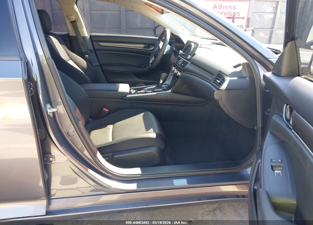 2020 HONDA ACCORD SEDAN LX VIN: 1HGCV1F11LA135119