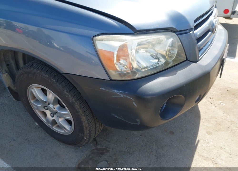 2005 TOYOTA HIGHLANDER V6 VIN: JTEDP21A850070090