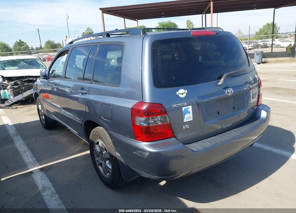 2005 TOYOTA HIGHLANDER V6 VIN: JTEDP21A850070090