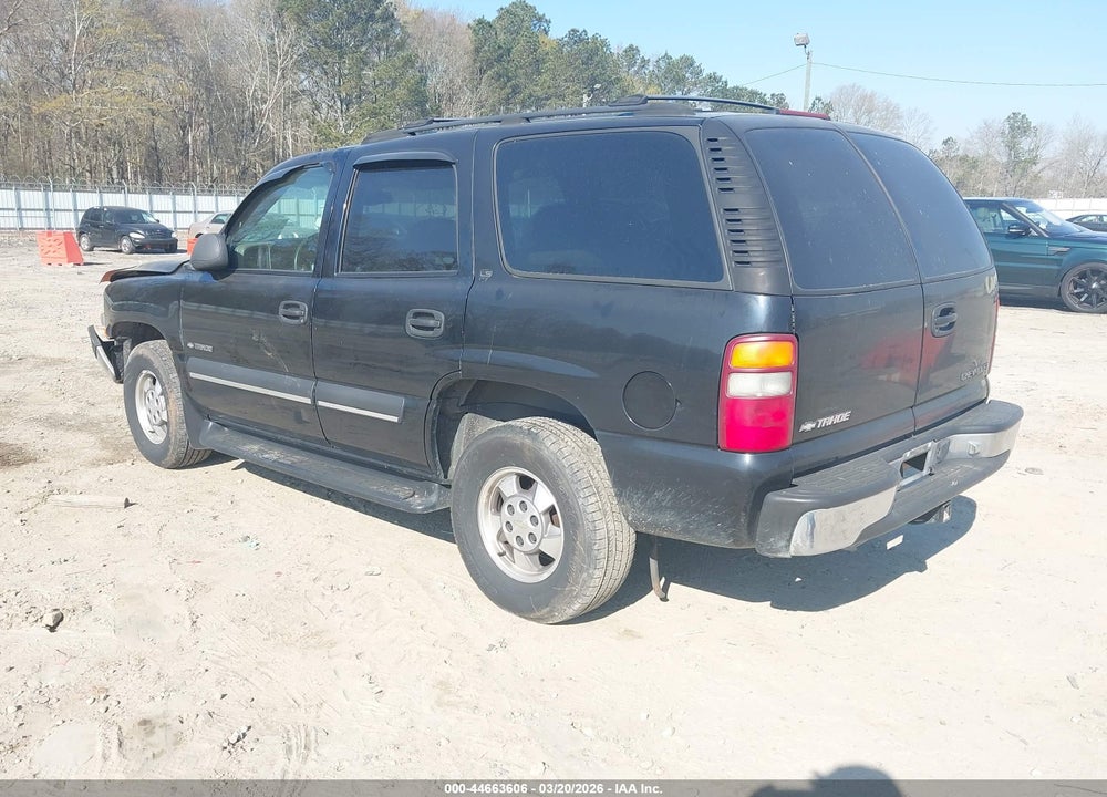 2002 CHEVROLET TAHOE LS VIN: 1GNEC13V62R143387