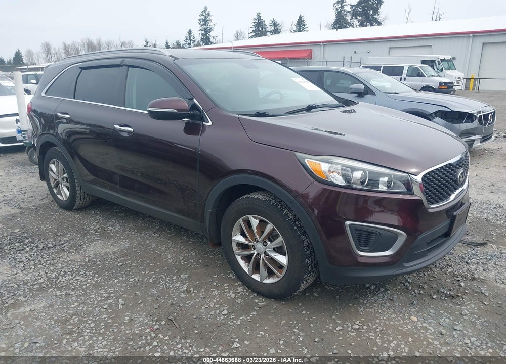 2016 KIA SORENTO 2.4L LX VIN: 5XYPG4A37GG029123