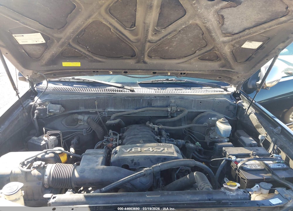 2005 TOYOTA TUNDRA SR5 V8 VIN: 5TBET34105S470057