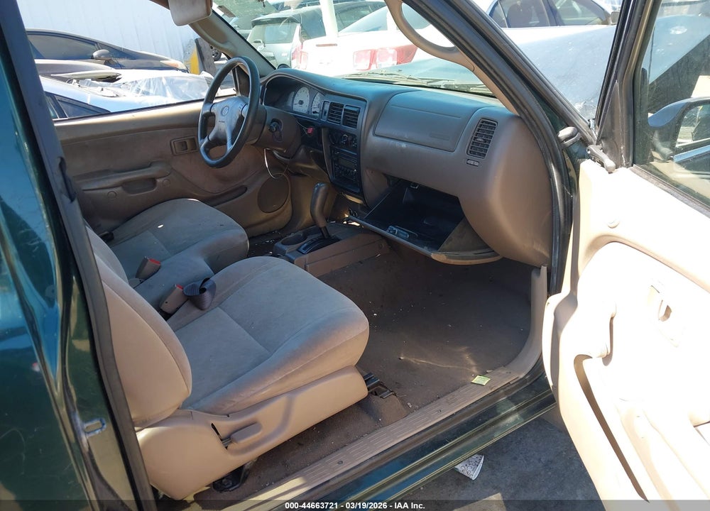 2002 TOYOTA TACOMA VIN: 5TEVL52N82Z112387