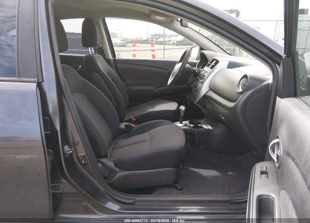 2015 NISSAN VERSA 1.6 SV VIN: 3N1CN7AP5FL882395