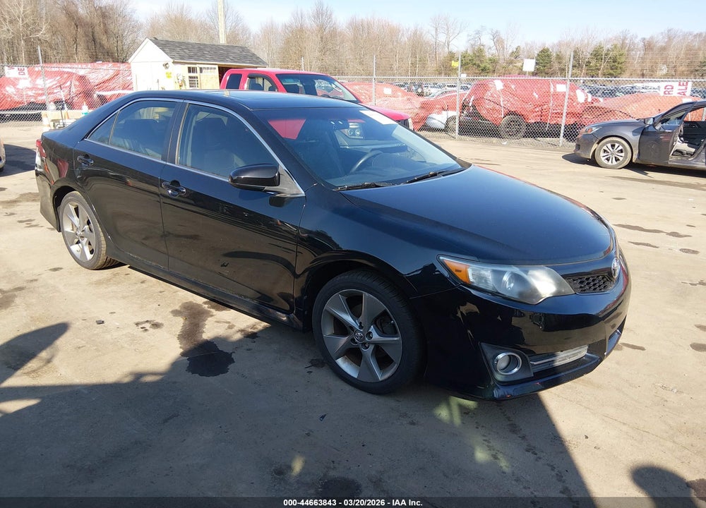 2014 TOYOTA CAMRY SE SPORT VIN: 4T1BF1FKXEU455309