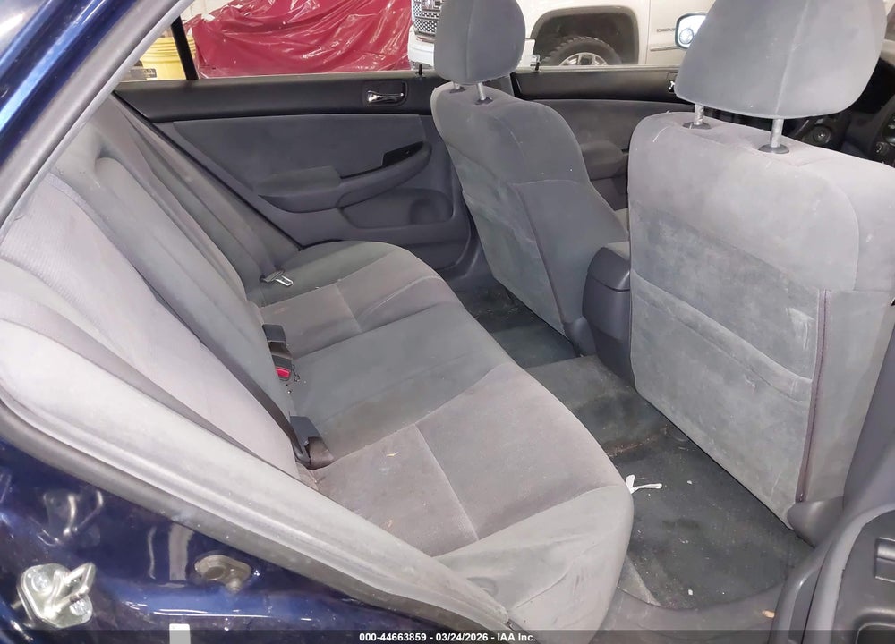 2004 HONDA ACCORD 2.4 LX VIN: 1HGCM56304A015664