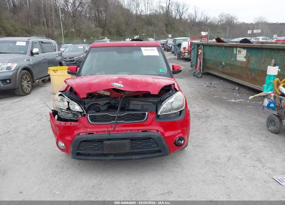 2012 KIA SOUL + VIN: KNDJT2A64C7416591