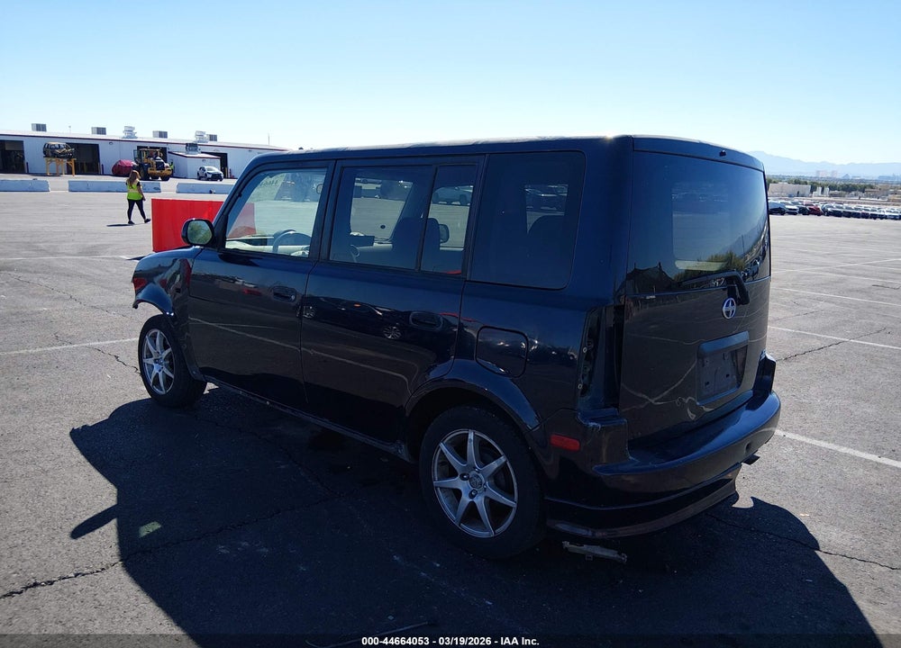 2005 SCION XB VIN: JTLKT334750205374