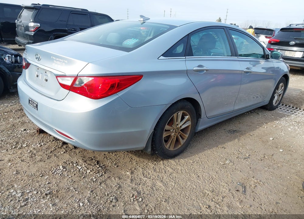 2013 HYUNDAI SONATA GLS VIN: 5NPEB4AC0DH793860