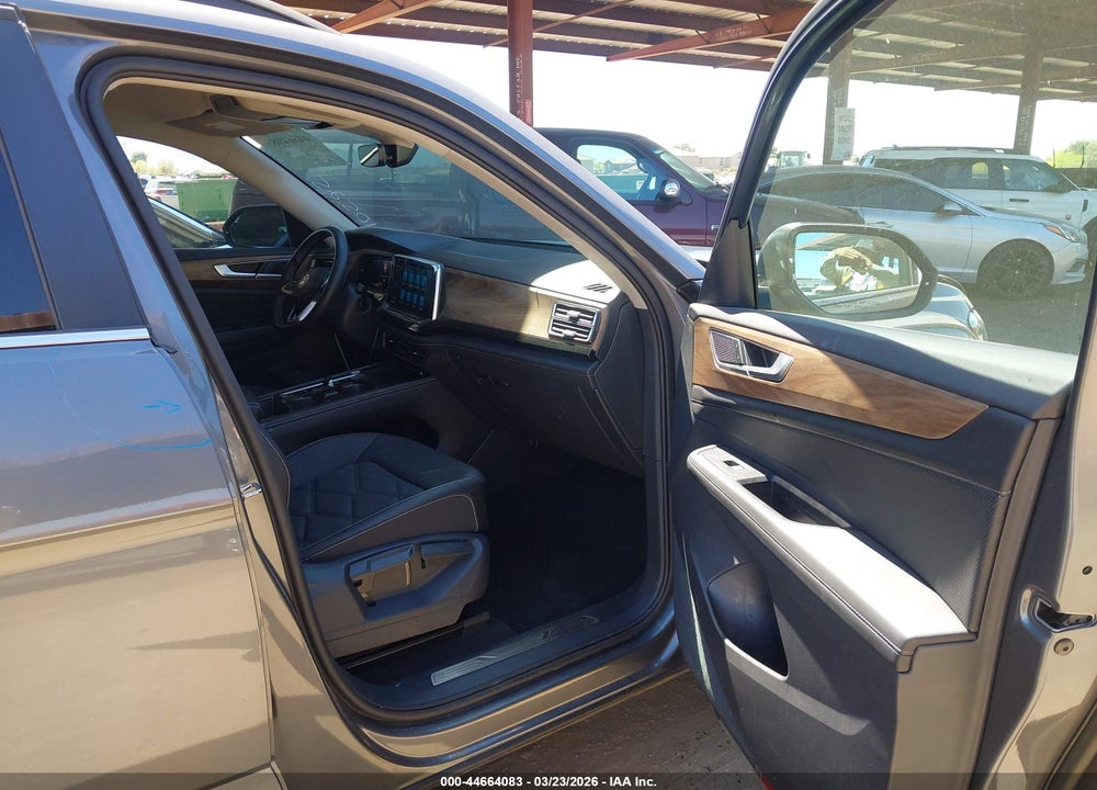 2025 VOLKSWAGEN ATLAS 2.0T SE W/TECHNOLOGY VIN: 1V2HR2CA4SC542775