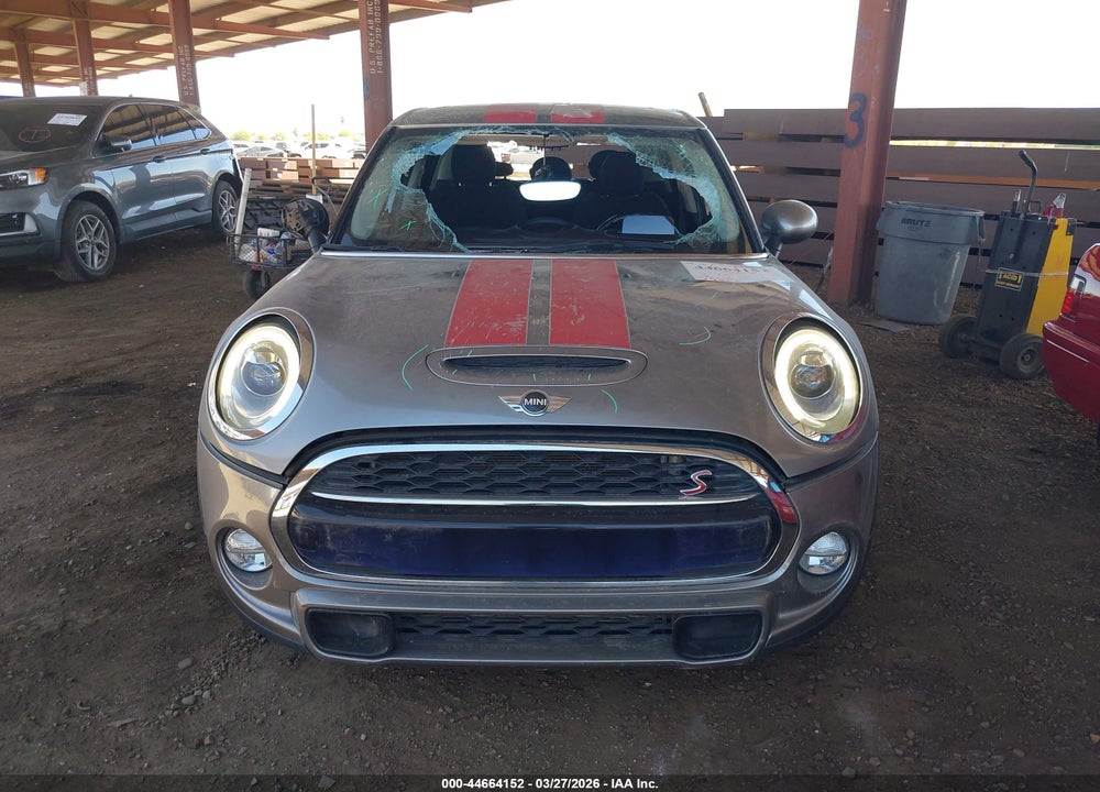 2016 MINI HARDTOP COOPER S VIN: WMWXU3C51G2D31633
