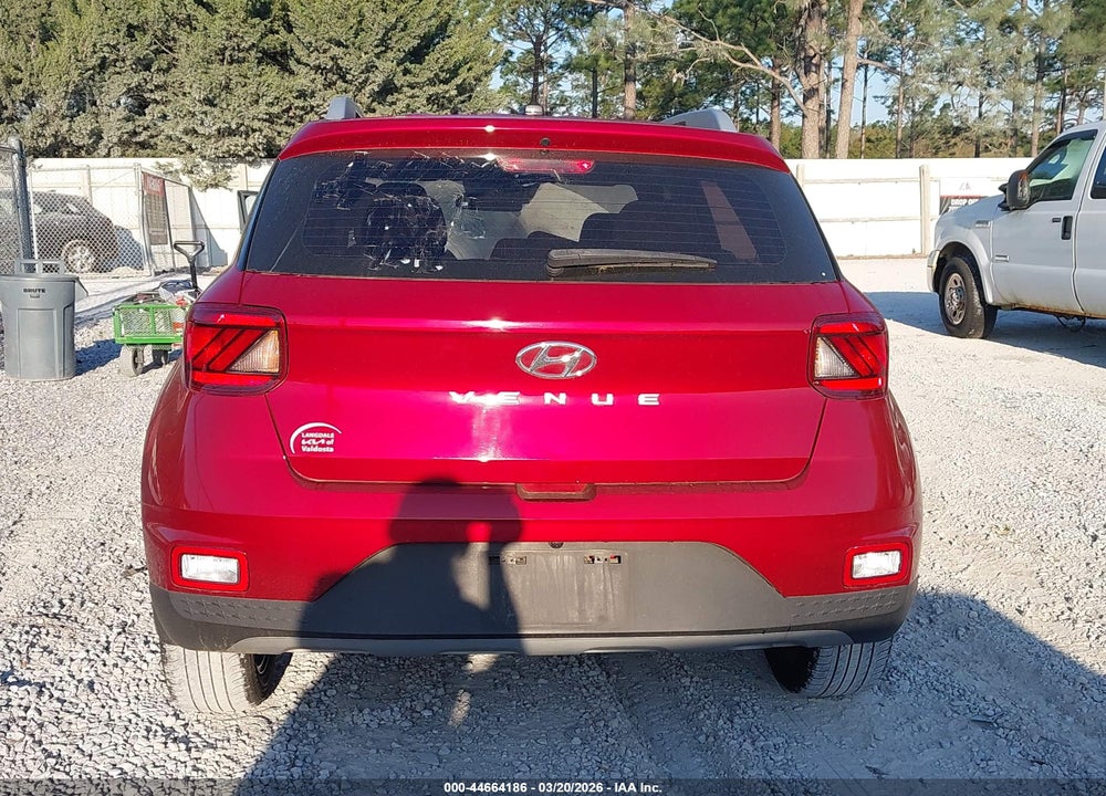 2024 HYUNDAI VENUE SEL VIN: KMHRC8A32RU310934