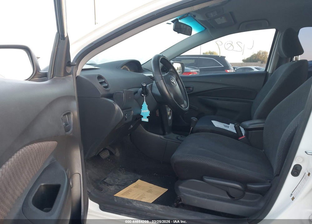 2007 TOYOTA YARIS VIN: JTDBT923071174683