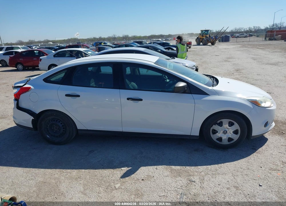 2012 FORD FOCUS S VIN: 1FAHP3E29CL396089