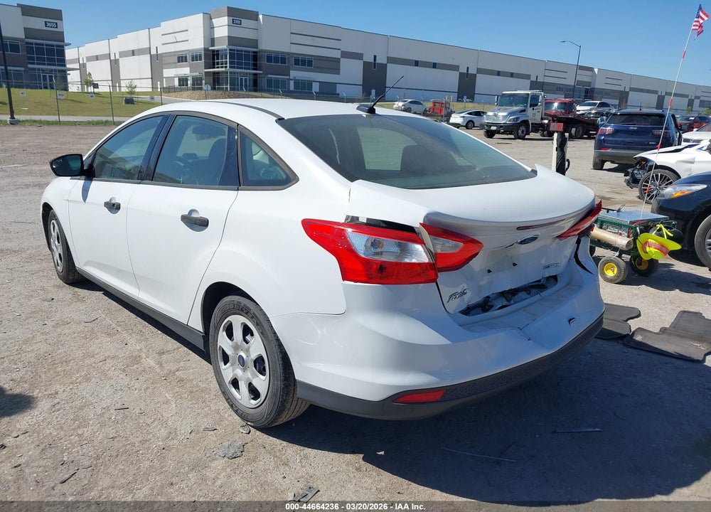 2012 FORD FOCUS S VIN: 1FAHP3E29CL396089