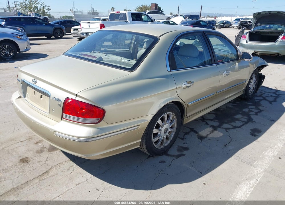2004 HYUNDAI SONATA GLS/LX VIN: KMHWF35H44A028680