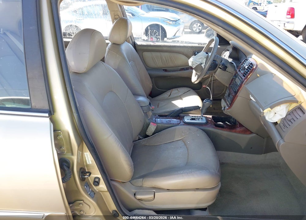 2004 HYUNDAI SONATA GLS/LX VIN: KMHWF35H44A028680