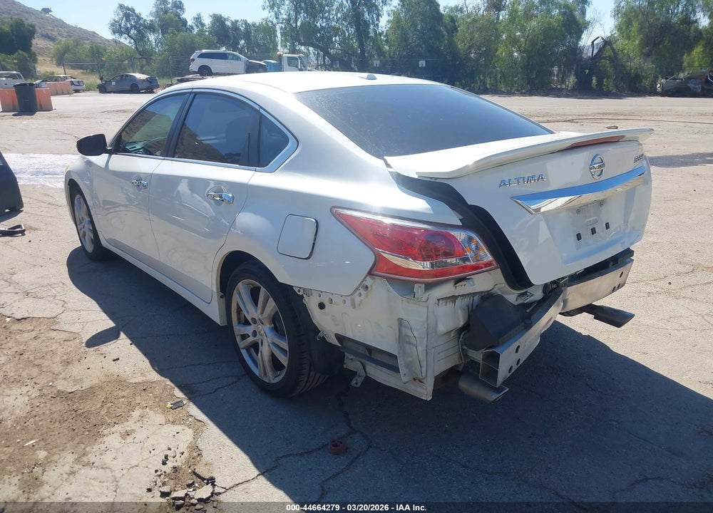 2013 NISSAN ALTIMA 3.5 SV VIN: 1N4BL3AP2DN454617