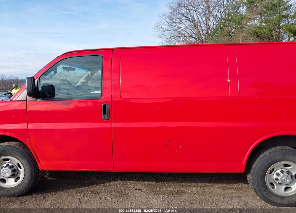 2017 CHEVROLET EXPRESS 2500 VIN: 1GCWGAFG0H1296207