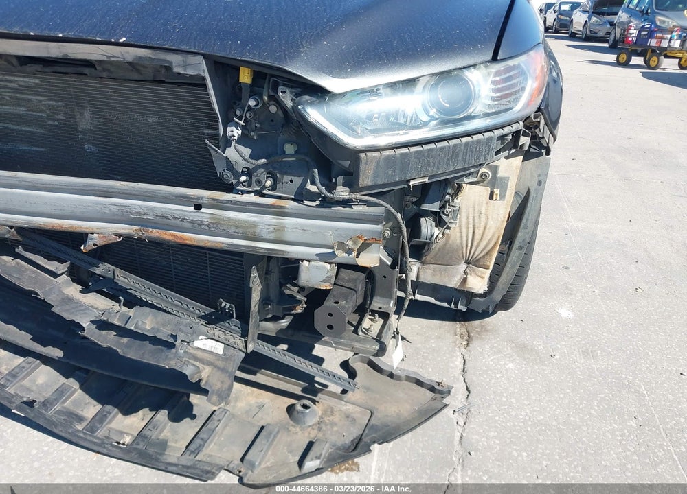 2015 FORD FUSION SE VIN: 1FA6P0HD4F5116199
