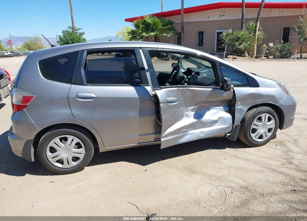 2009 HONDA FIT VIN: JHMGE87289S050229