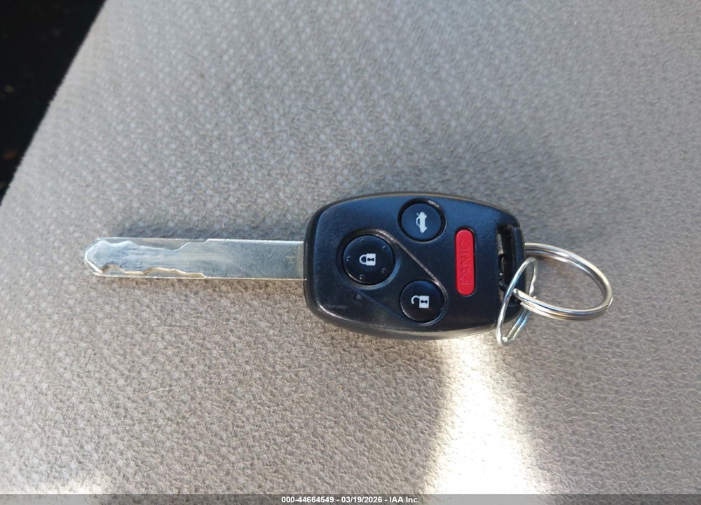 2013 HONDA CIVIC LX VIN: 19XFB2F52DE047093