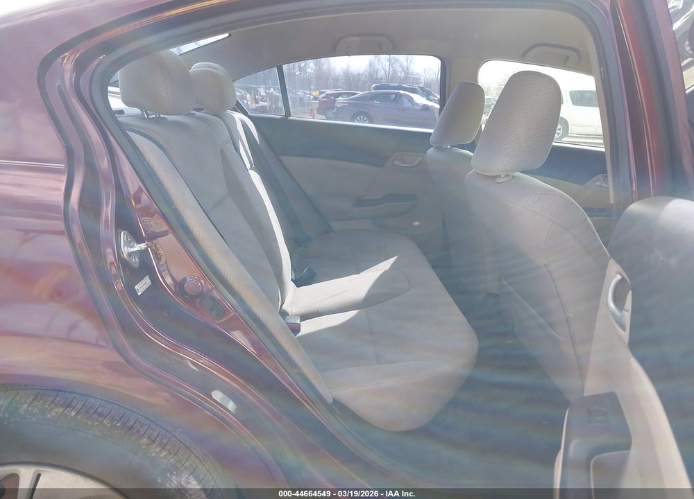 2013 HONDA CIVIC LX VIN: 19XFB2F52DE047093