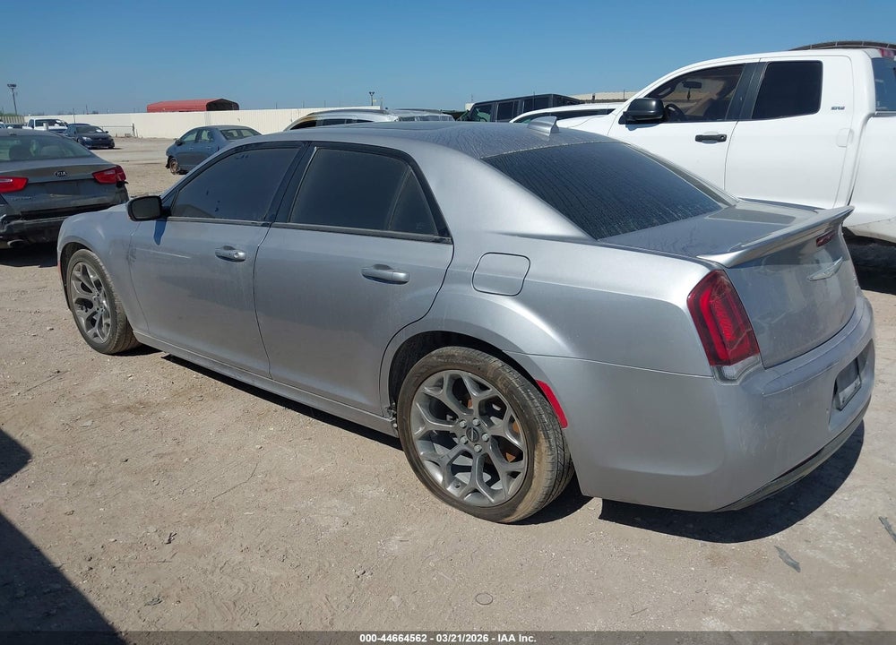 2018 CHRYSLER 300 VIN: 2C3CCABG0JH269492