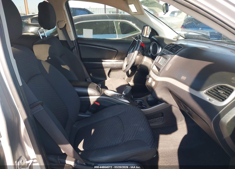 2018 DODGE JOURNEY SE VIN: 3C4PDCAB9JT152254