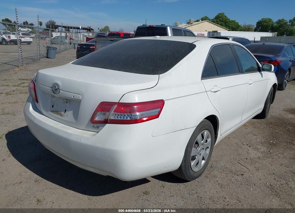 2011 TOYOTA CAMRY LE VIN: 4T4BF3EK0BR102057