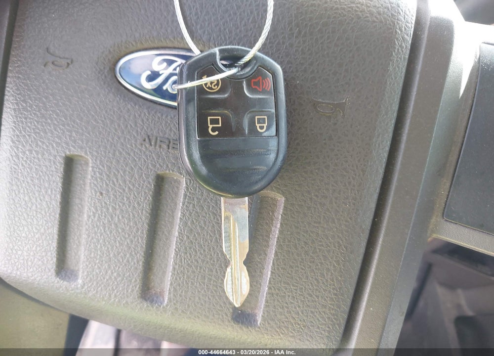 2015 FORD F-250 LARIAT VIN: 1FT7W2B65FEC51425