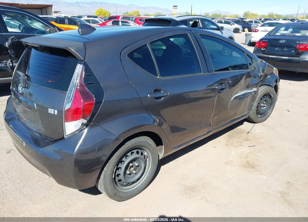 2015 TOYOTA PRIUS C TWO VIN: JTDKDTB30F1584022