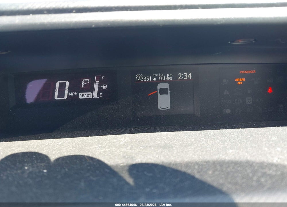 2015 TOYOTA PRIUS C TWO VIN: JTDKDTB30F1584022