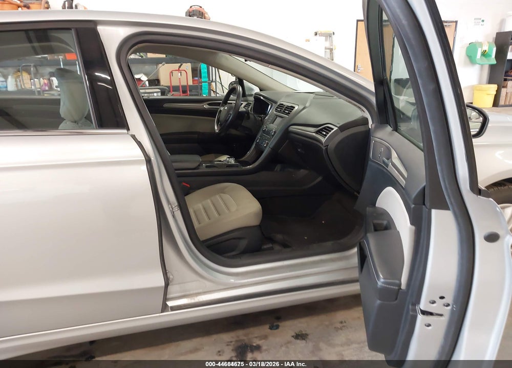 2018 FORD FUSION HYBRID S VIN: 3FA6P0UU6JR100646
