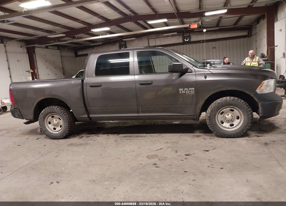 2020 RAM 1500 CLASSIC TRADESMAN  4X4 5'7 BOX VIN: 3C6RR7KG6LG205393