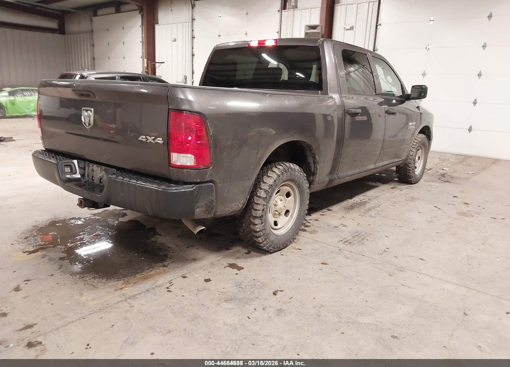 2020 RAM 1500 CLASSIC TRADESMAN  4X4 5'7 BOX VIN: 3C6RR7KG6LG205393