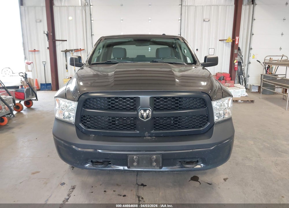 2020 RAM 1500 CLASSIC TRADESMAN  4X4 5'7 BOX VIN: 3C6RR7KG6LG205393