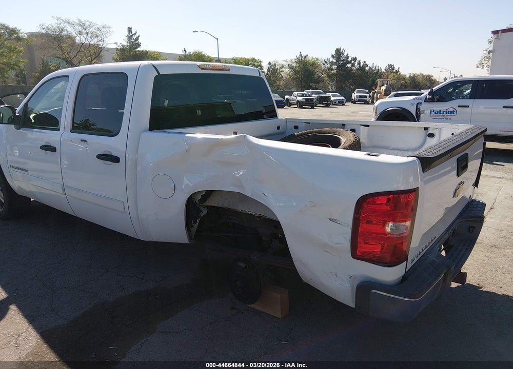 2007 CHEVROLET SILVERADO 1500 LT1 VIN: 3GCEC13J17G550630