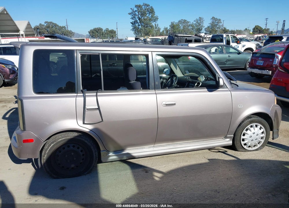 2006 SCION XB VIN: JTLKT334964109255