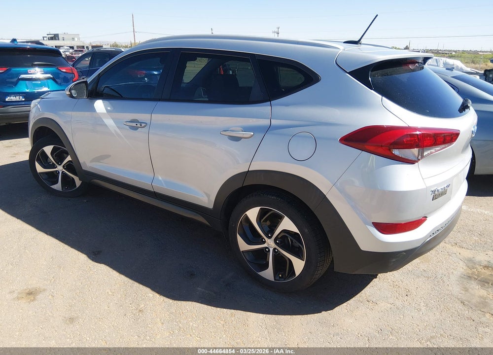 2016 HYUNDAI TUCSON SPORT VIN: KM8J33A28GU085388
