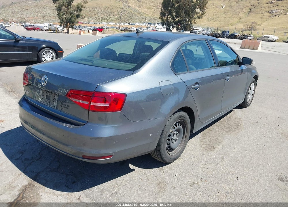 2015 VOLKSWAGEN JETTA 2.0L S VIN: 3VW2K7AJ5FM279693