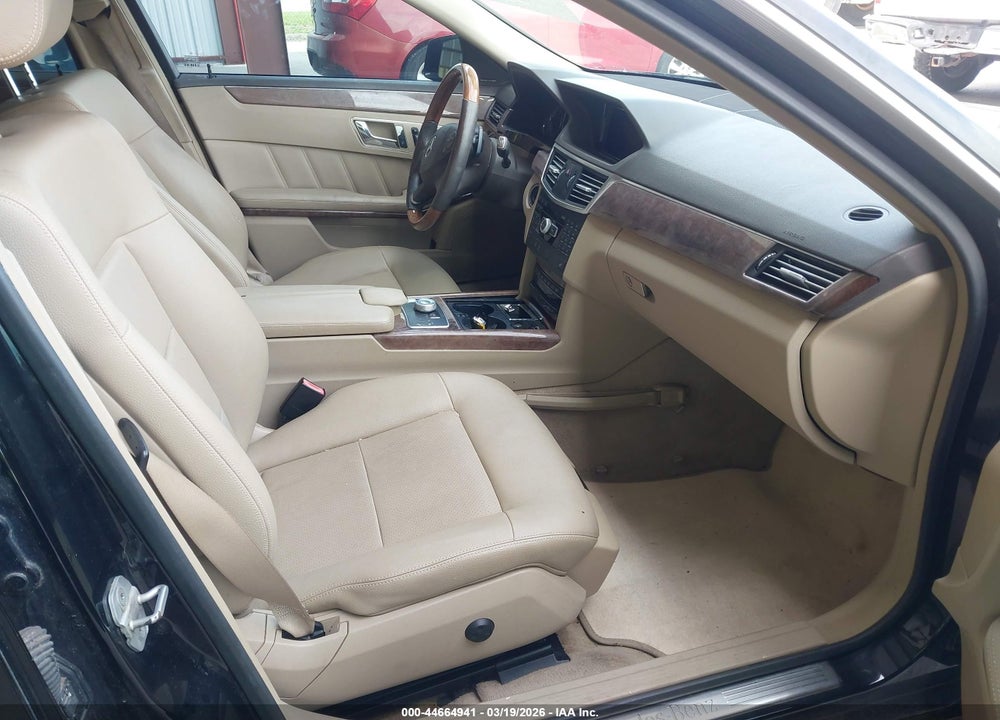 2011 MERCEDES-BENZ E 350 VIN: WDDHF5GB5BA515732