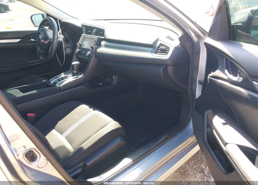 2019 HONDA CIVIC LX VIN: 2HGFC2F68KH567792
