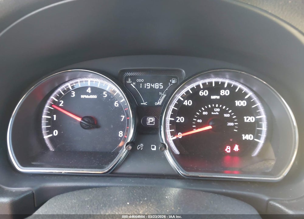 2018 NISSAN VERSA 1.6 SV VIN: 3N1CN7AP8JL801477
