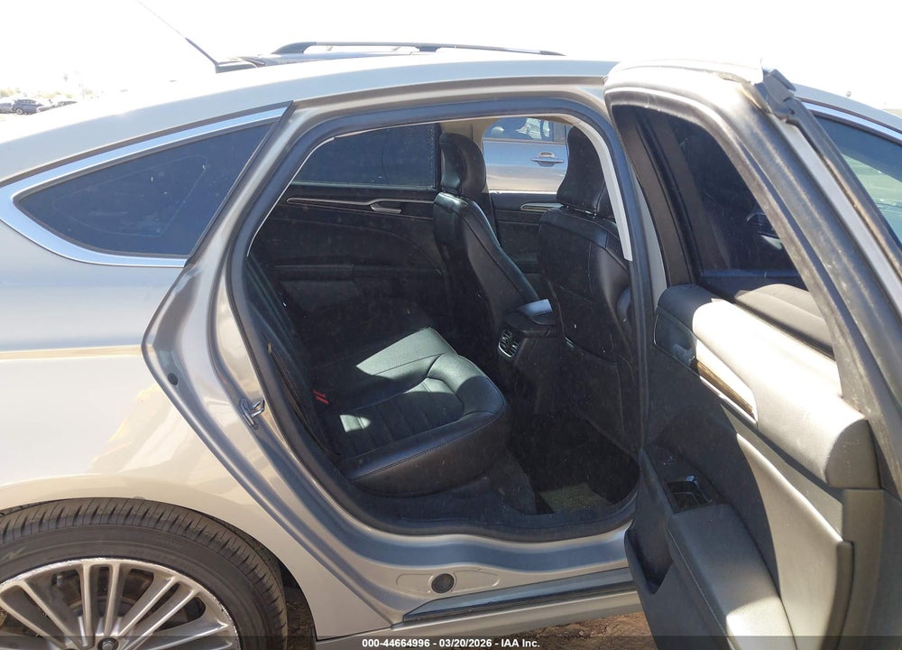 2015 FORD FUSION SE VIN: 3FA6P0HD1FR203894