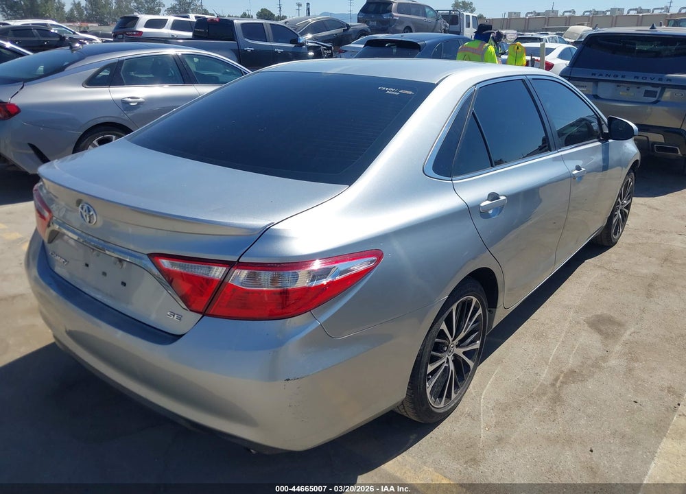 2015 TOYOTA CAMRY SE VIN: 4T1BF1FK0FU023345