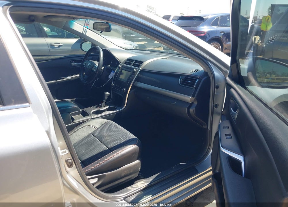 2015 TOYOTA CAMRY SE VIN: 4T1BF1FK0FU023345