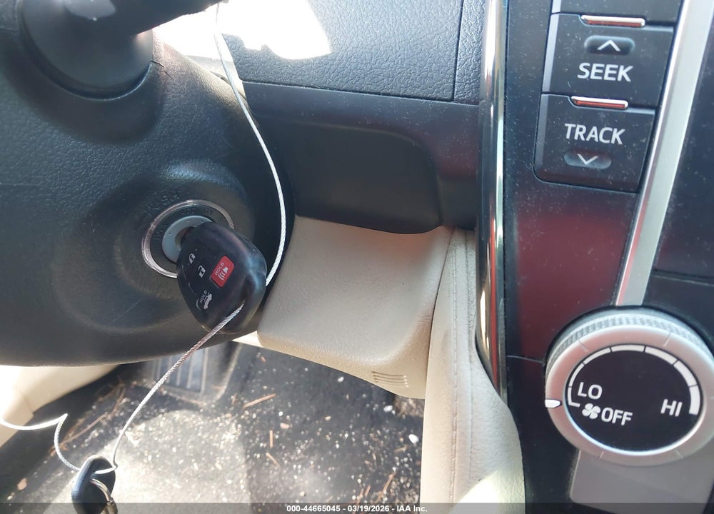 2012 TOYOTA CAMRY LE VIN: 4T1BF1FK8CU073485